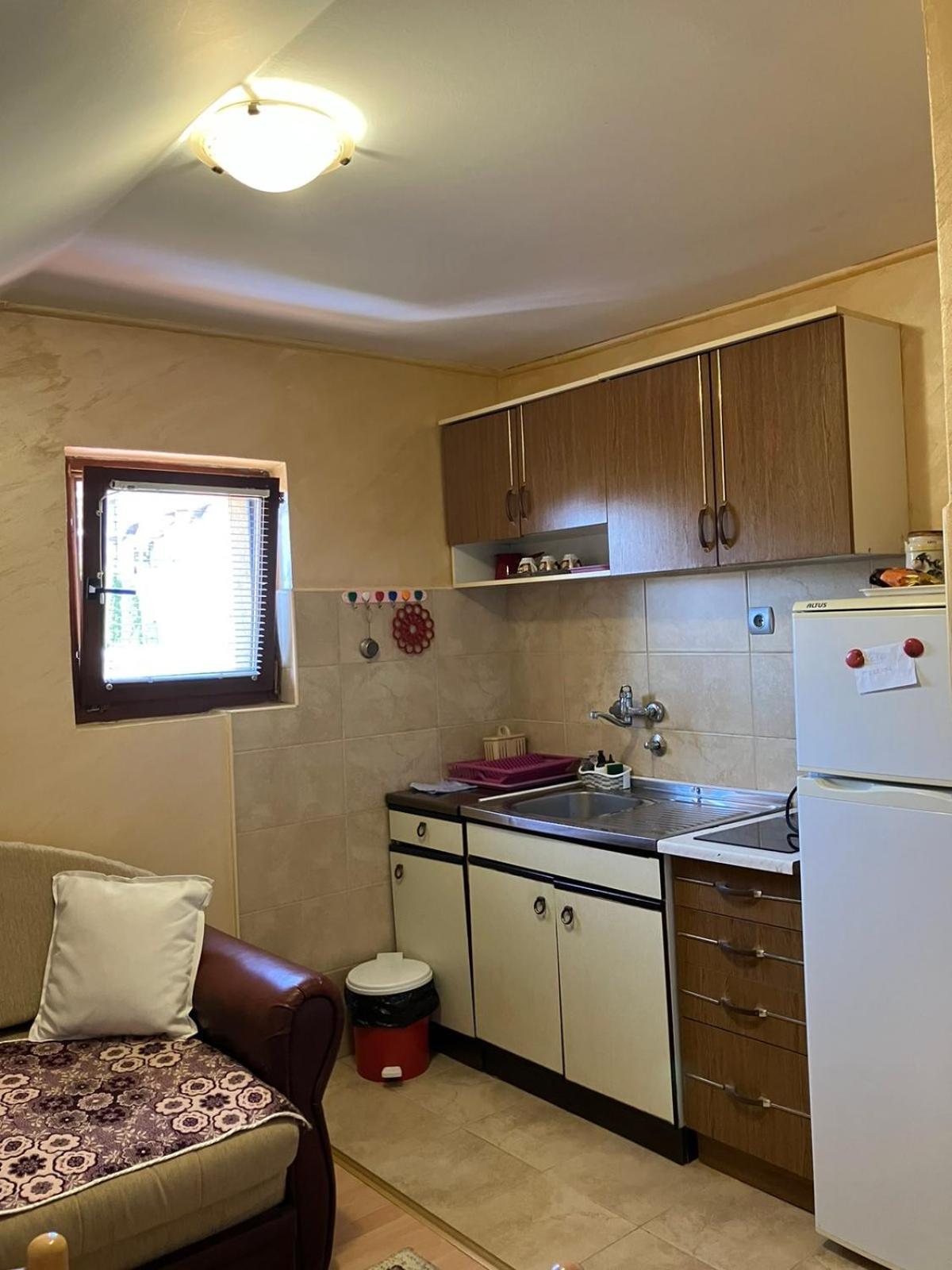 Apartmani Rada ซลาตีบอร์ ภายนอก รูปภาพ